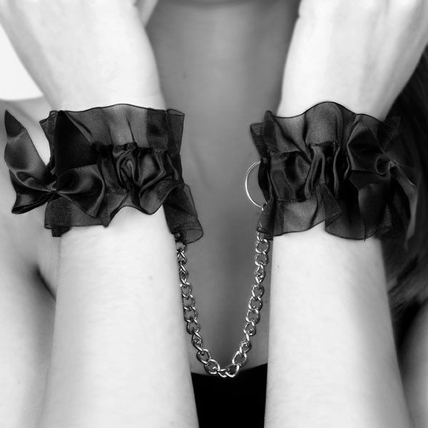 BIJOUX - MENOTTES INDISCRETS FROU FROU ORGANZA